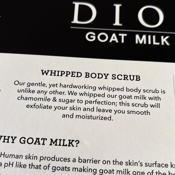 🐐 Goat Milk Bath & Body set - Picture 3 of 5